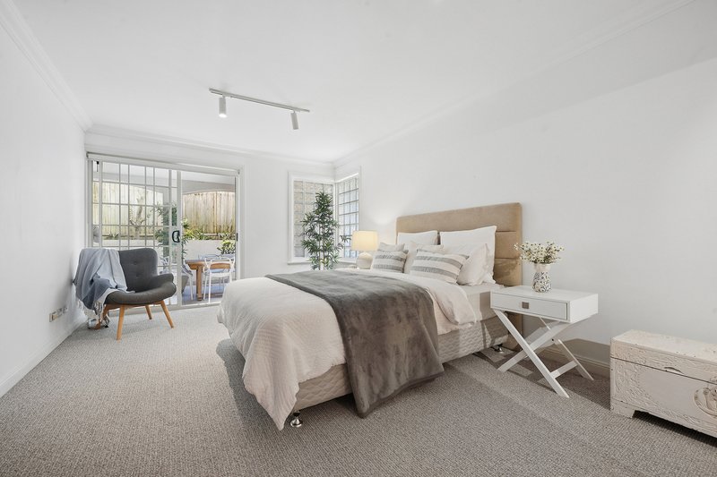Photo - 1/4 Albemarle Avenue, Rose Bay NSW 2029 - Image 4