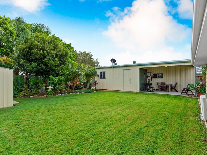 Photo - 14 Albert Pl , Sandstone Point QLD 4511 - Image 18