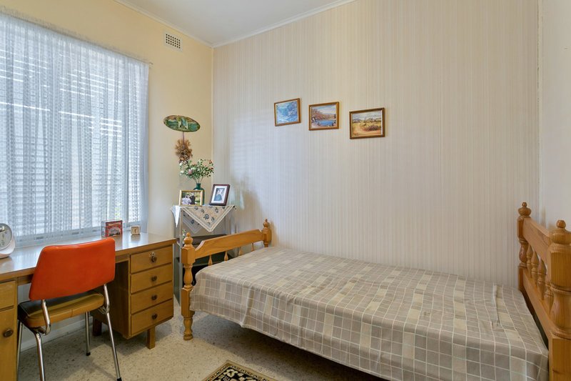 Photo - 14 Albion Street, Windsor Gardens SA 5087 - Image 6