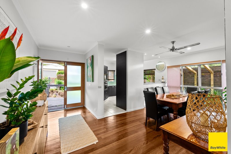 Photo - 14 Albizia Close, Redlynch QLD 4870 - Image 3