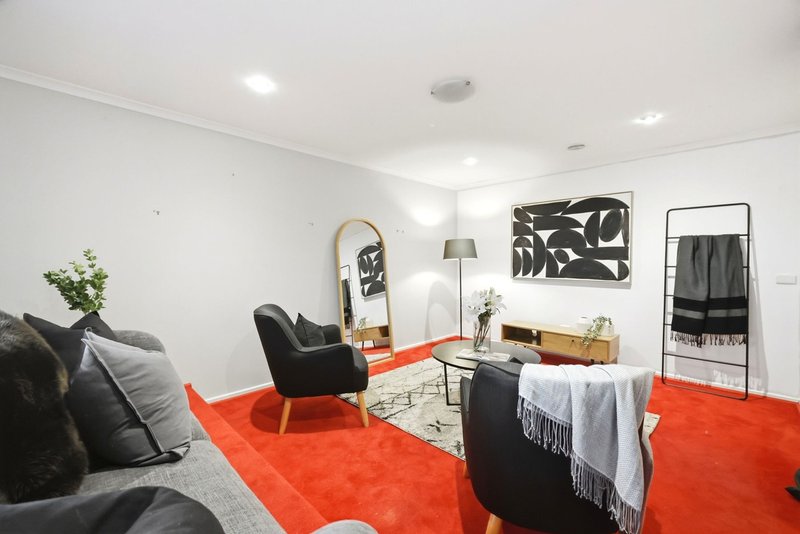 Photo - 14 Alice Close, Bacchus Marsh VIC 3340 - Image 12