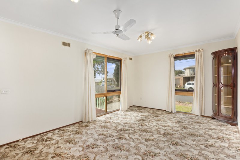 Photo - 14 Alinga Court, Clifton Springs VIC 3222 - Image 2