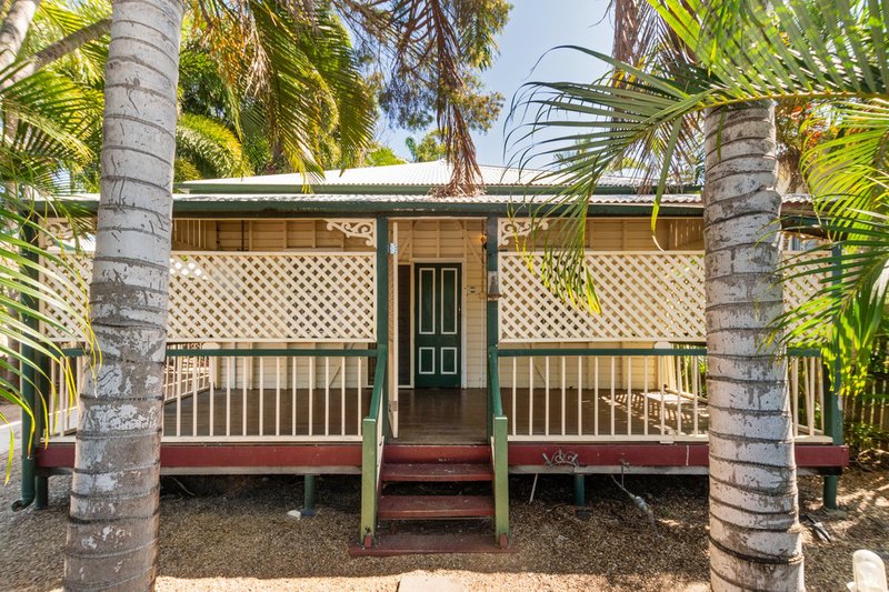 Photo - 14 Allen Street, South Townsville QLD 4810 - Image 2