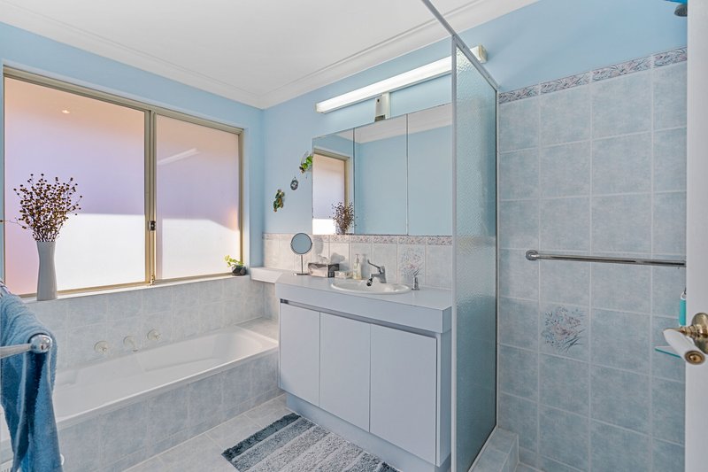 Photo - 14 Allington Avenue, Ballajura WA 6066 - Image 16