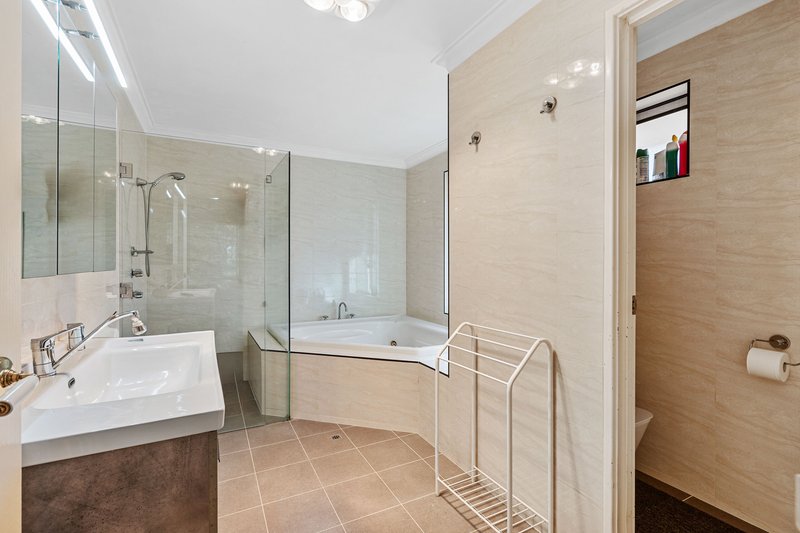 Photo - 14 Allington Avenue, Ballajura WA 6066 - Image 24