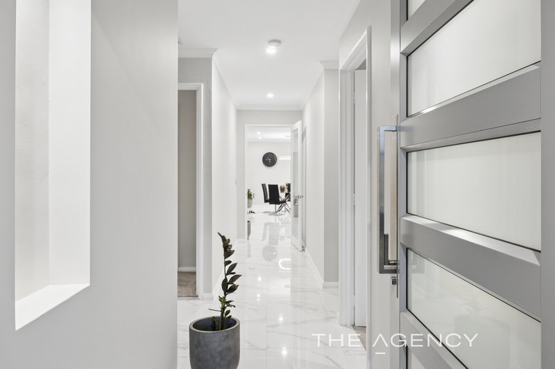 Photo - 14 Amanita Avenue, Harrisdale WA 6112 - Image 6