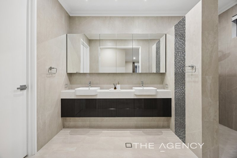 Photo - 14 Amanita Avenue, Harrisdale WA 6112 - Image 8