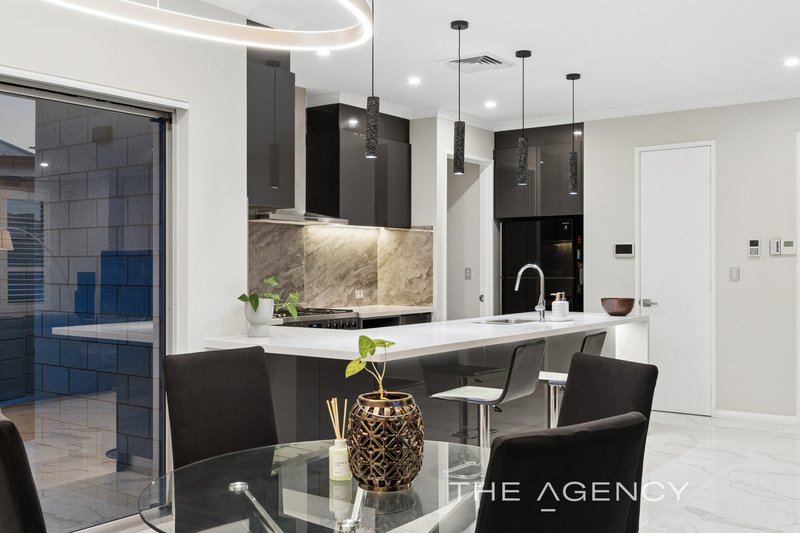 Photo - 14 Amanita Avenue, Harrisdale WA 6112 - Image 16