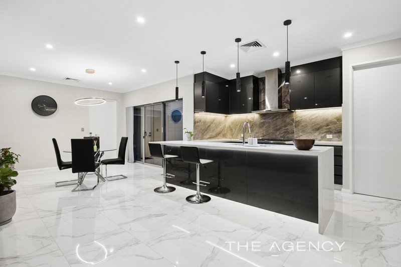 Photo - 14 Amanita Avenue, Harrisdale WA 6112 - Image 18