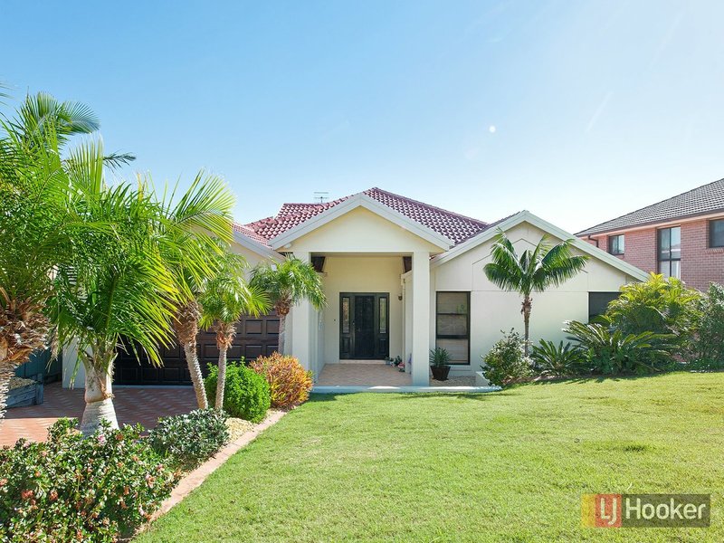 14 Amaroo Crescent, Fingal Bay NSW 2315