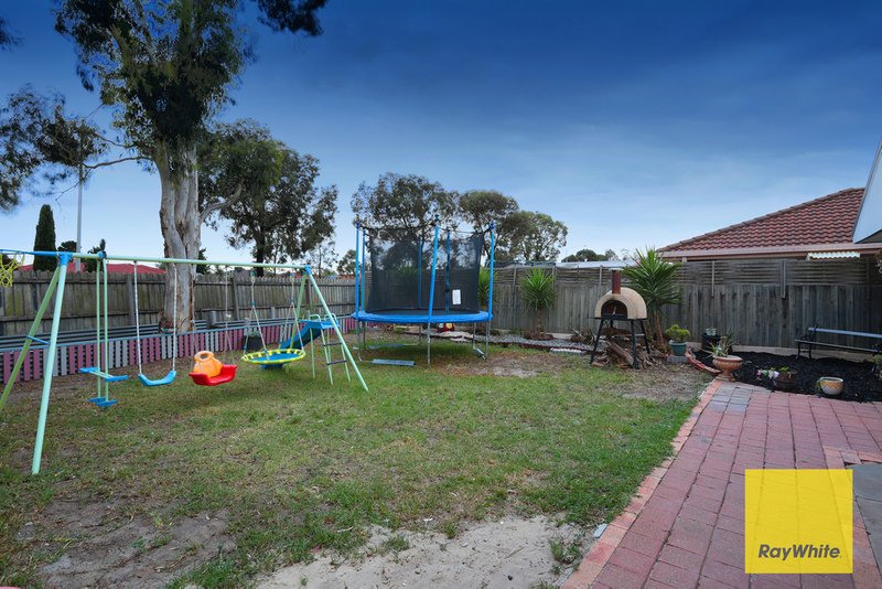 Photo - 14 Amazon Place, Werribee VIC 3030 - Image 15