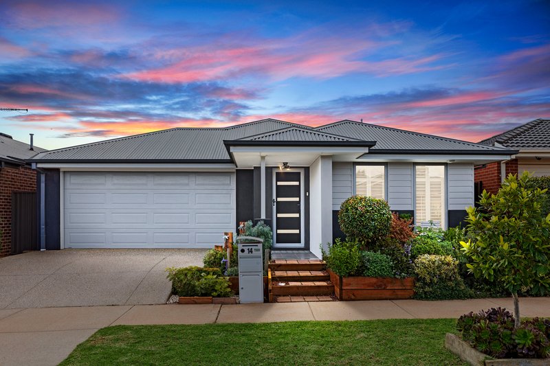 14 Amber Way, Cobblebank VIC 3338