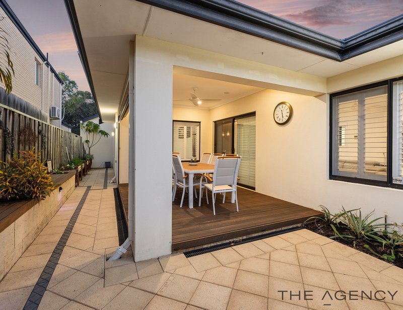 Photo - 14 Ambleside Way, Canning Vale WA 6155 - Image 34