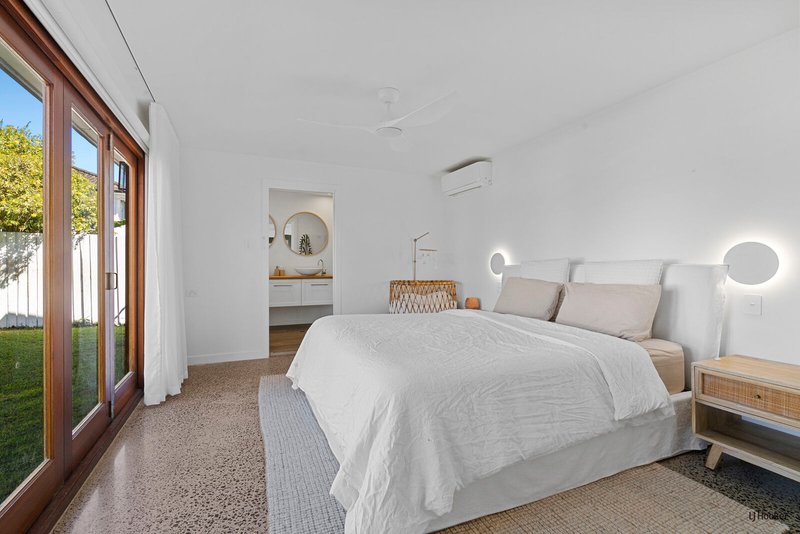 Photo - 14 Amboina Avenue, Palm Beach QLD 4221 - Image 8
