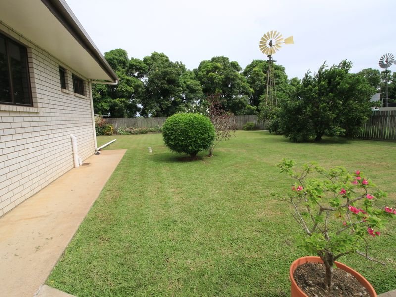 Photo - 14 Anabranch Rd , Jarvisfield QLD 4807 - Image 15