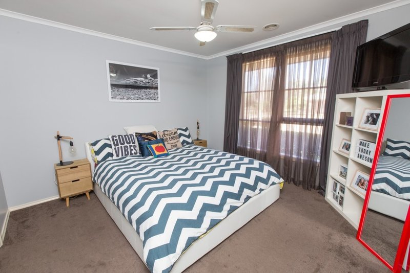 Photo - 14 Andamifi Court, Mildura VIC 3500 - Image 9