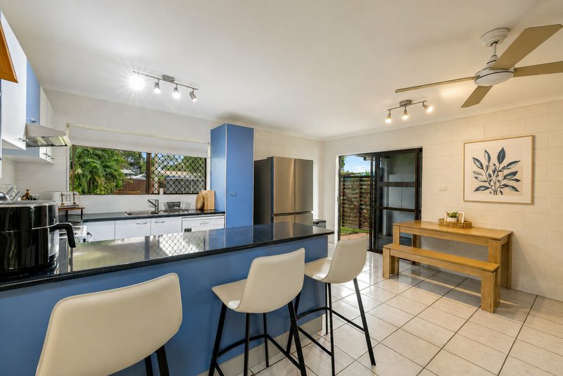 Photo - 14 Anderson Road, Woree QLD 4868 - Image 2