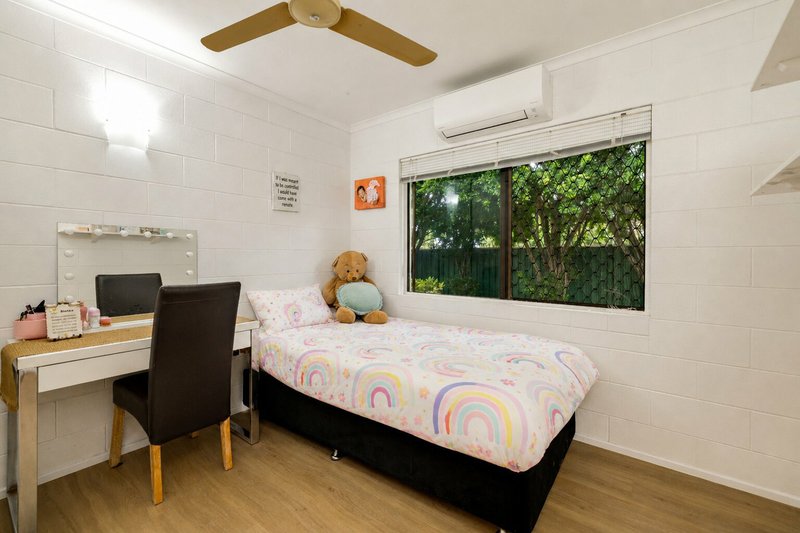 Photo - 14 Anderson Road, Woree QLD 4868 - Image 6