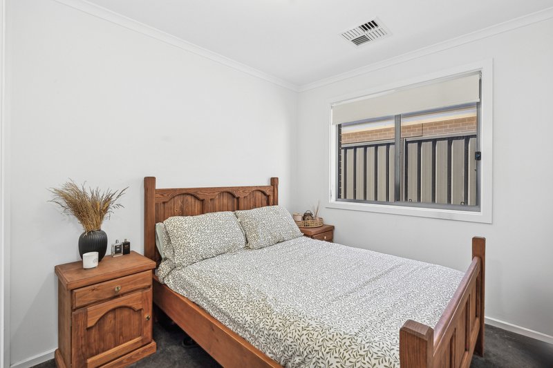 Photo - 14 Andover Avenue, Mount Barker SA 5251 - Image 7