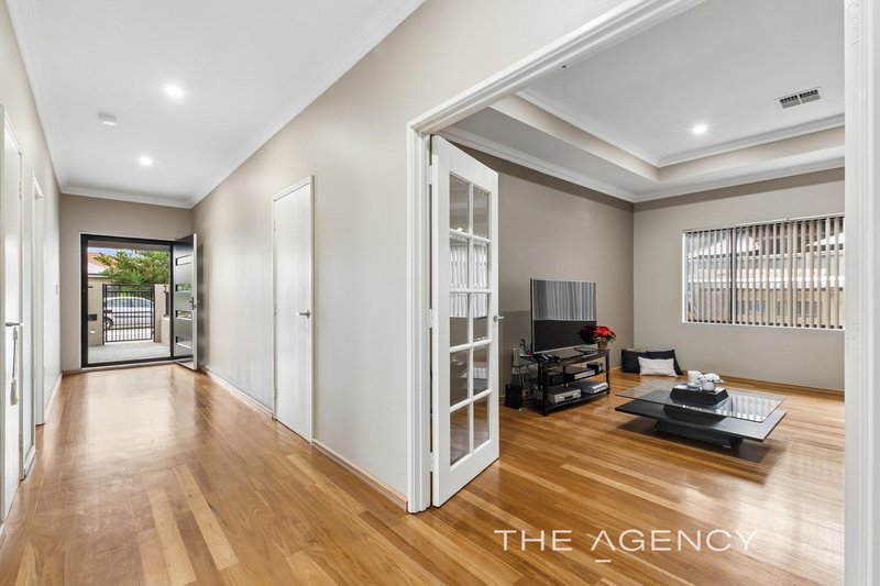 Photo - 14 Anguria View, Landsdale WA 6065 - Image 2