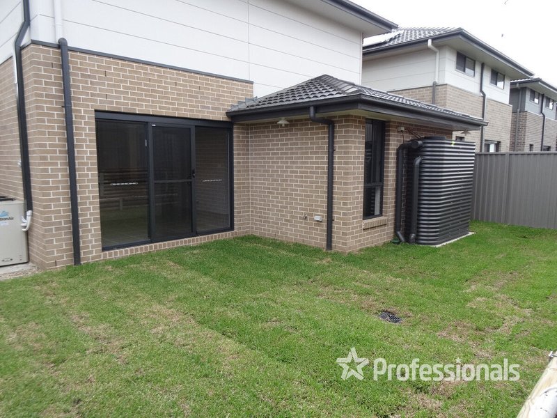 Photo - 14 Annaluke Street, Riverstone NSW 2765 - Image 3