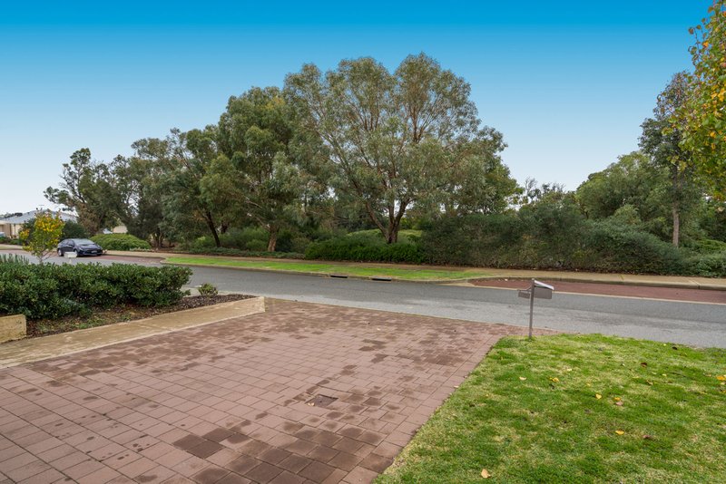 Photo - 14 Anthony Gardens, Baldivis WA 6171 - Image 26