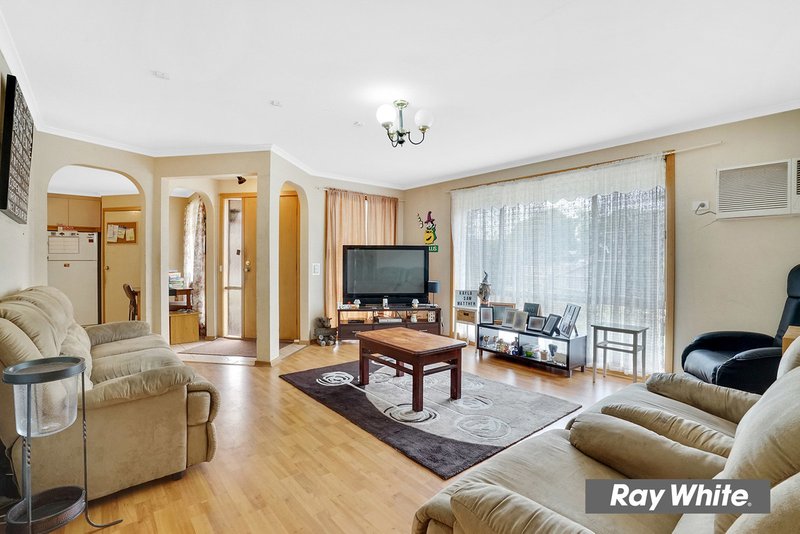 Photo - 14 Argyle Crescent, Werribee VIC 3030 - Image 2