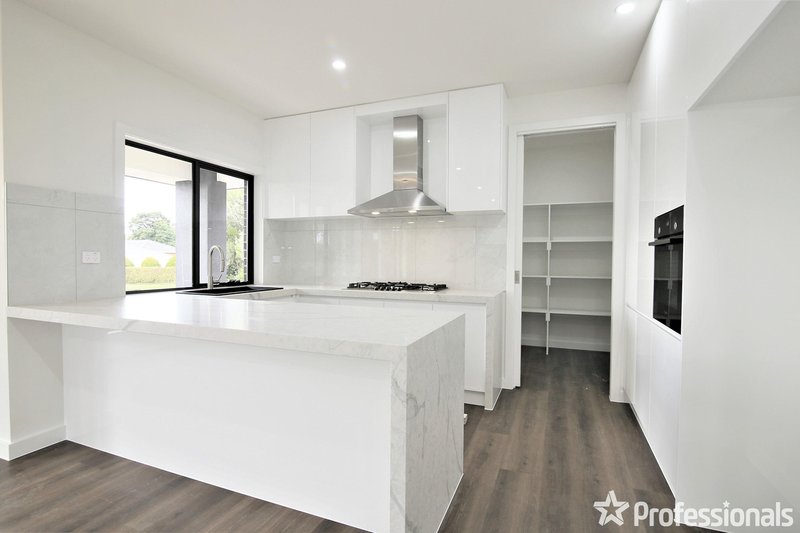 Photo - 1/4 Arilpa Court, Ashwood VIC 3147 - Image 7