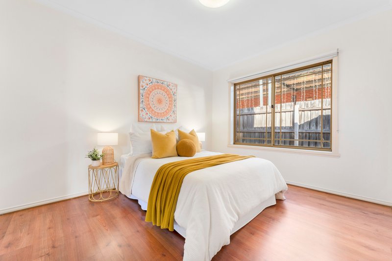 Photo - 14 Armagh Crescent, Wantirna South VIC 3152 - Image 9