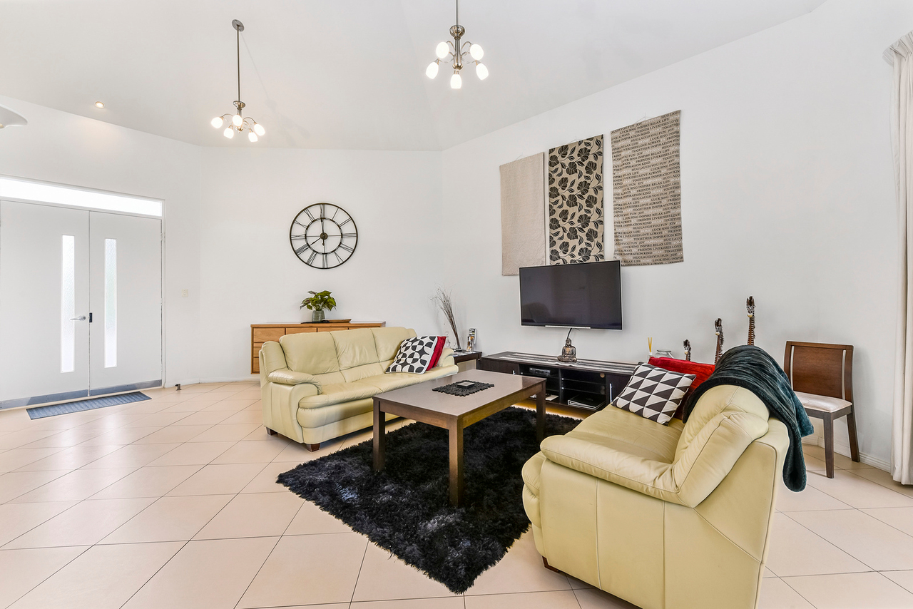 6-bedroom house at 14 Arthur Street, Penola SA 5277, Wattle Range, South Australia