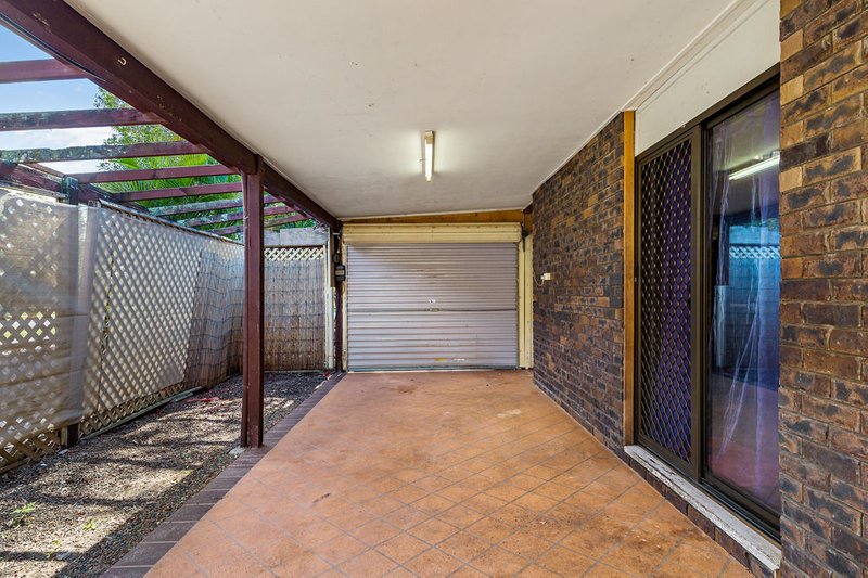 Photo - 14 Arvon Avenue, Beachmere QLD 4510 - Image 8