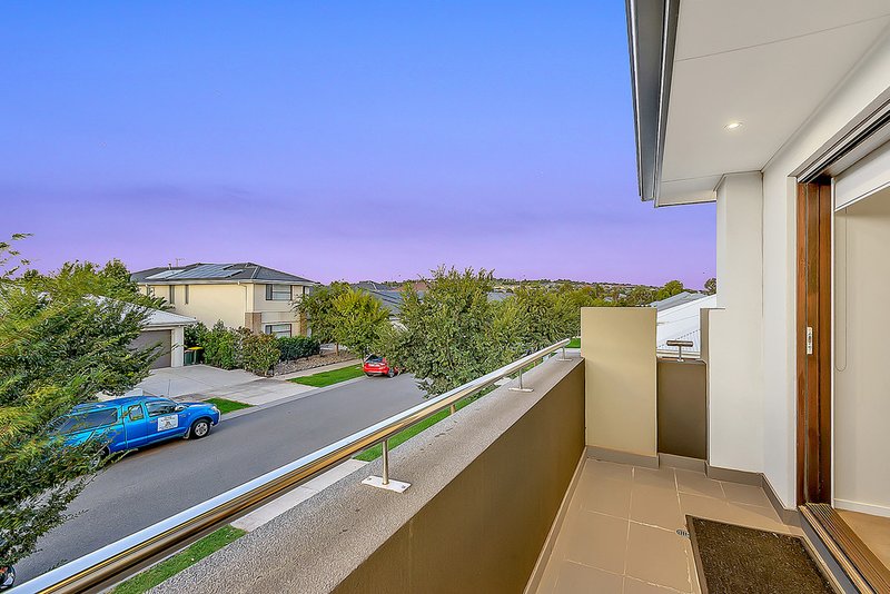 Photo - 14 Asbury Street, Craigieburn VIC 3064 - Image 21