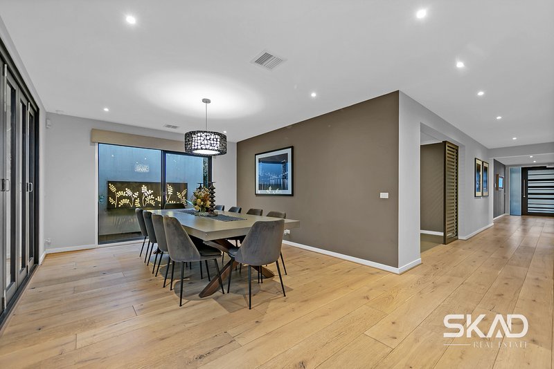 Photo - 14 Asbury Street, Craigieburn VIC 3064 - Image 7