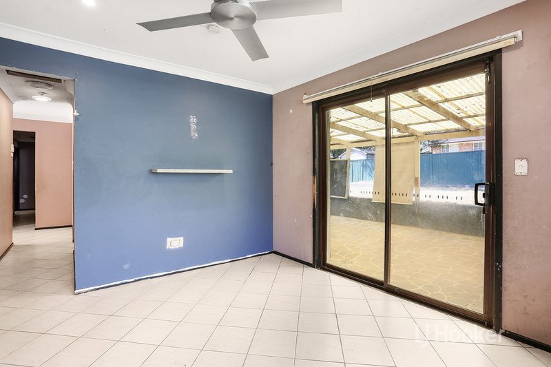 Photo - 14 Ashcott Street, Kings Langley NSW 2147 - Image 4