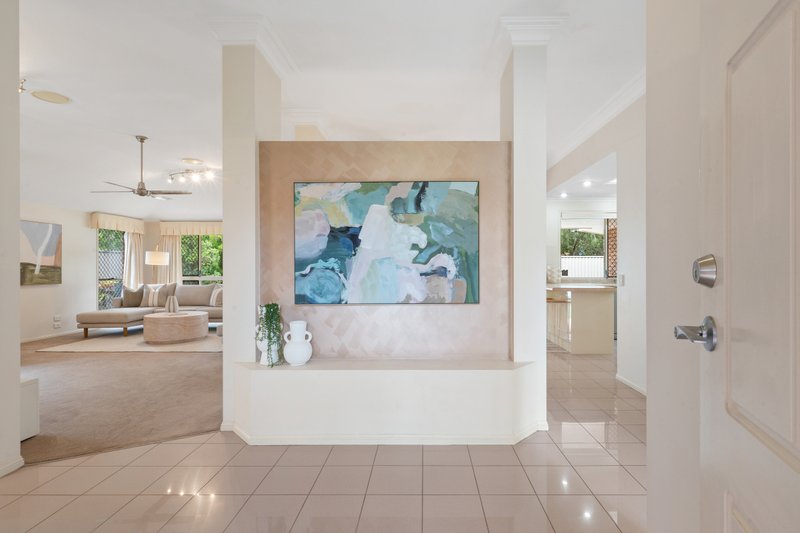 Photo - 14 Ashwood Court, Robina QLD 4226 - Image 5