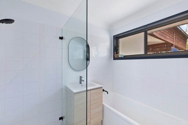 Photo - 14 Aspen Avenue, Terrigal NSW 2260 - Image 5