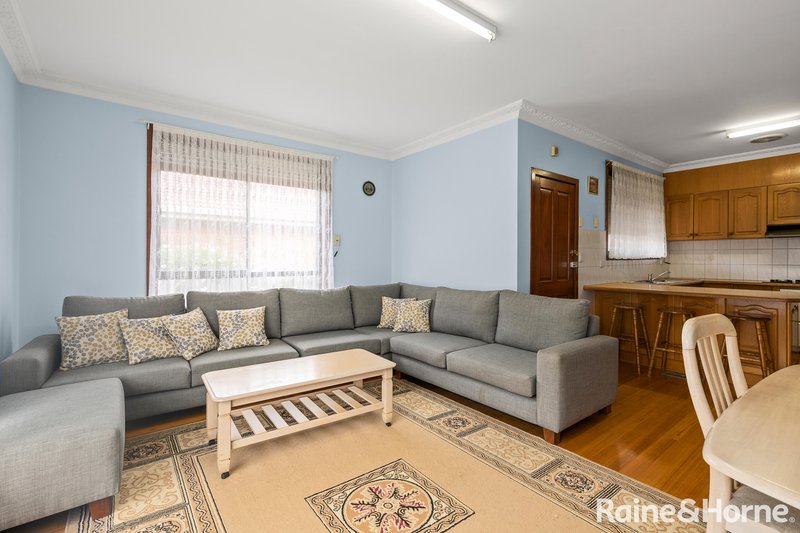 Photo - 14 Aster Close, Meadow Heights VIC 3048 - Image 3