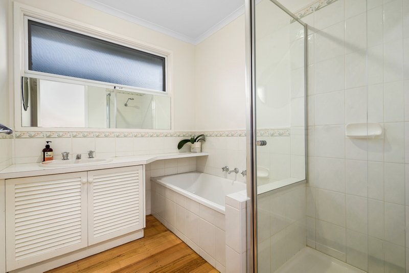 Photo - 14 Aston Heath, Glen Waverley VIC 3150 - Image 12