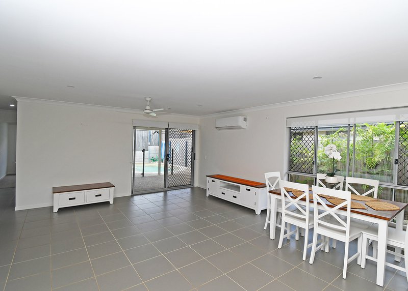 Photo - 14 Atherton Road, Urraween QLD 4655 - Image 8