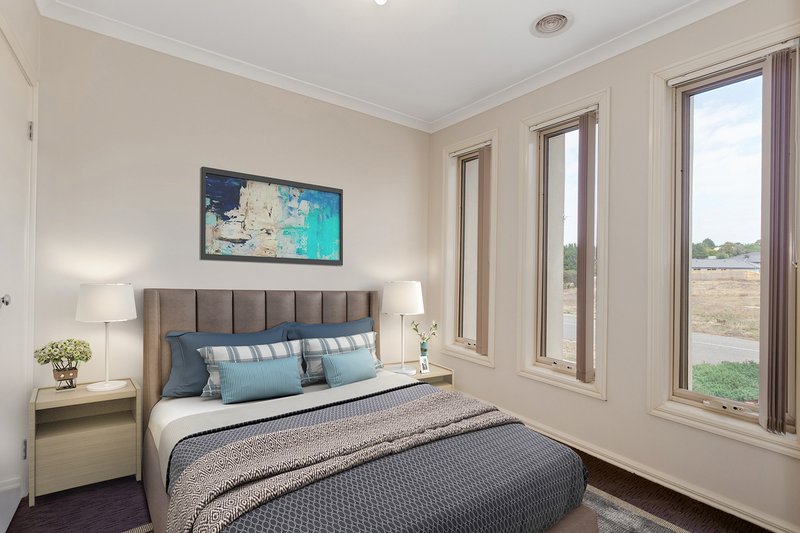 Photo - 14 Australis Drive, Wallan VIC 3756 - Image 3