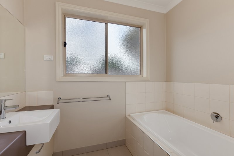 Photo - 14 Australis Drive, Wallan VIC 3756 - Image 12