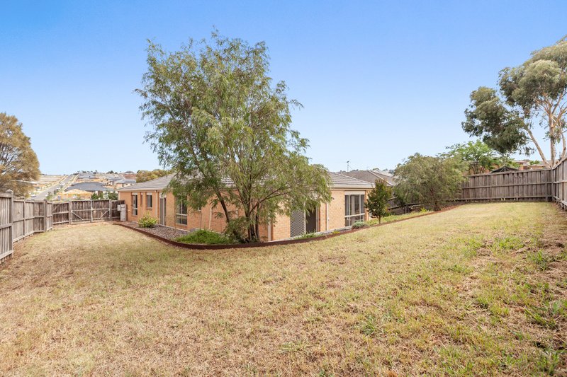 Photo - 14 Australis Drive, Wallan VIC 3756 - Image 16