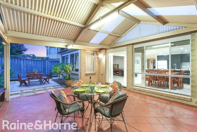 Photo - 14 Aylsford Street, Stanhope Gardens NSW 2768 - Image 4