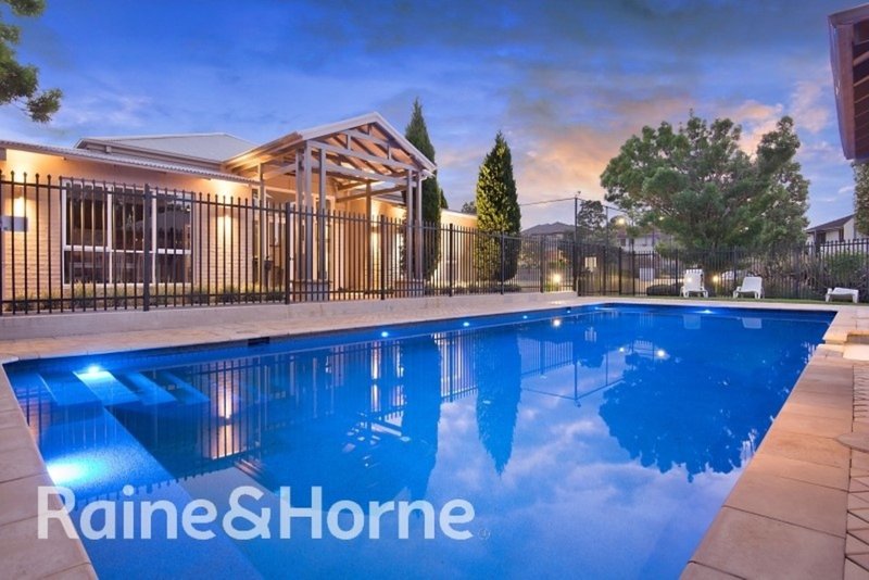 Photo - 14 Aylsford Street, Stanhope Gardens NSW 2768 - Image 9