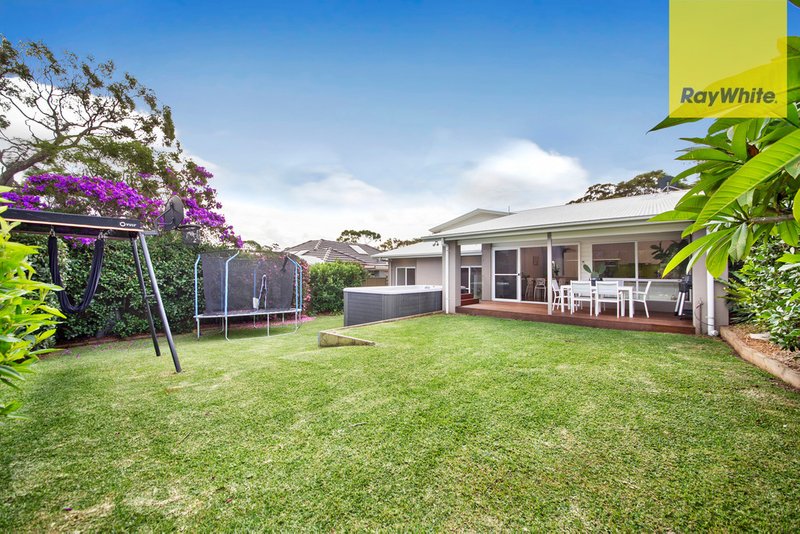 Photo - 14 Babbin Place, Caringbah South NSW 2229 - Image 7