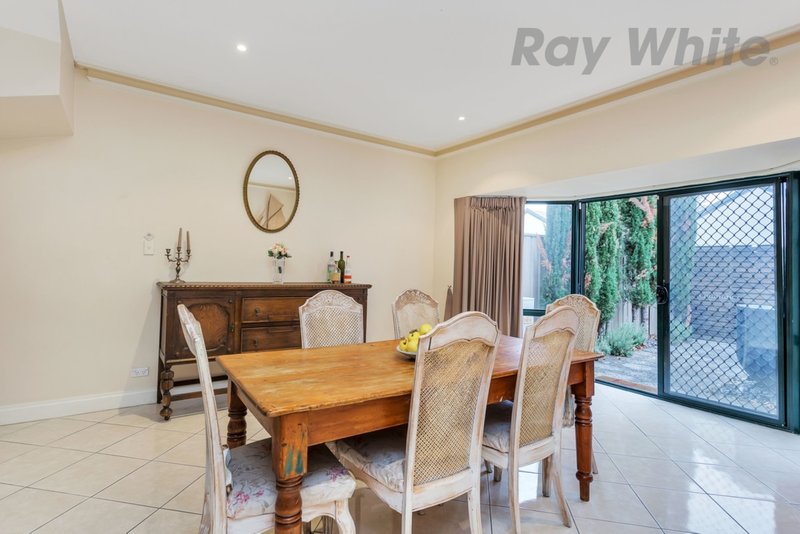 Photo - 14 Bagshaw Way, Mile End SA 5031 - Image 5