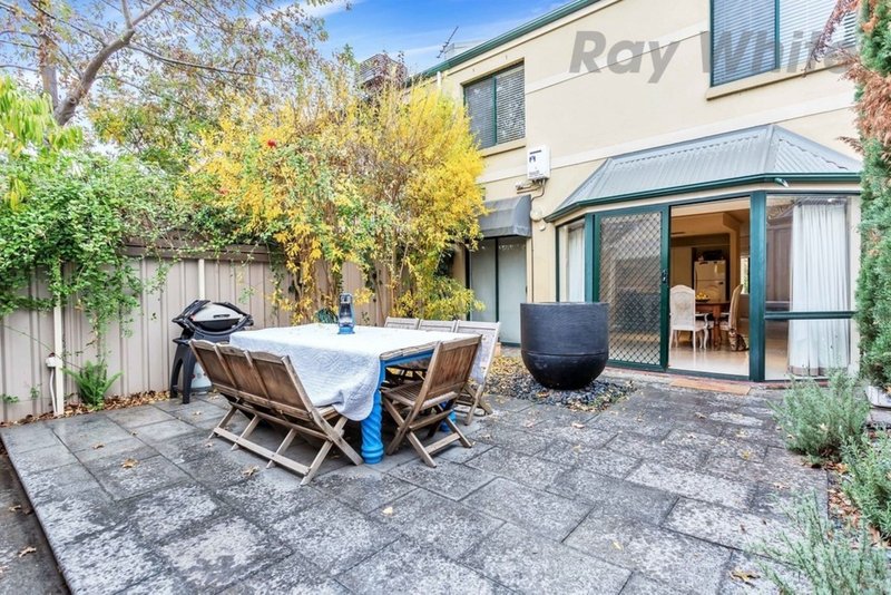 Photo - 14 Bagshaw Way, Mile End SA 5031 - Image 14