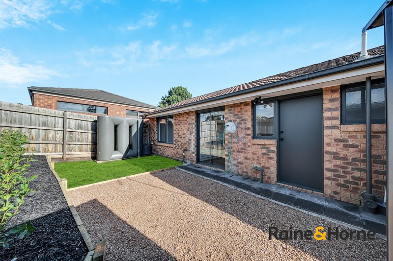 Photo - 1/4 Bainbridge Court, Carrum Downs VIC 3201 - Image 7
