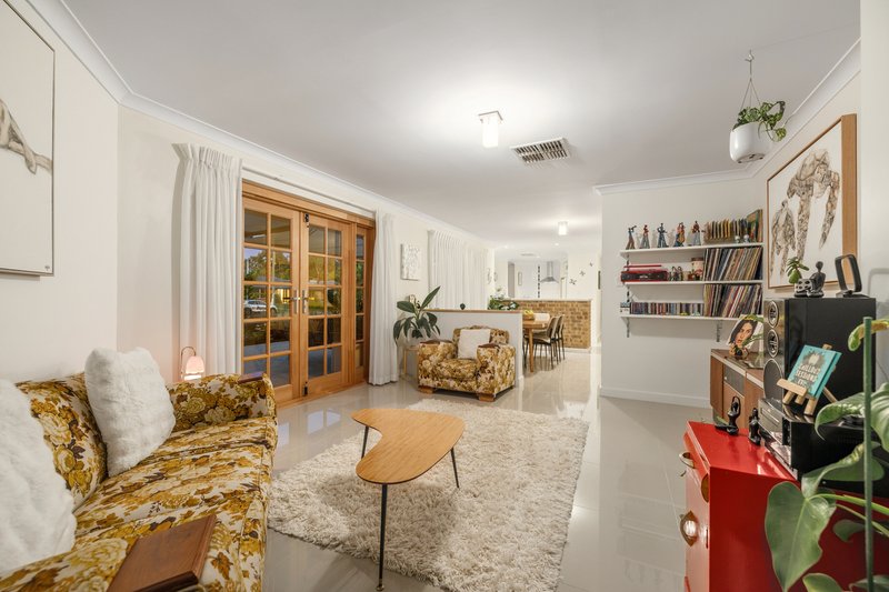 Photo - 14 Balbiri Close, Wilson WA 6107 - Image 19