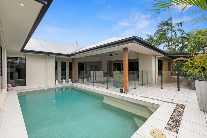 14 Ballinger Place, Pelican Waters QLD 4551